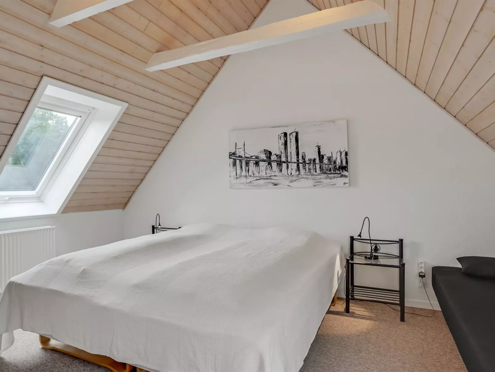 "Edine" - 4.5km from the sea-Binnen