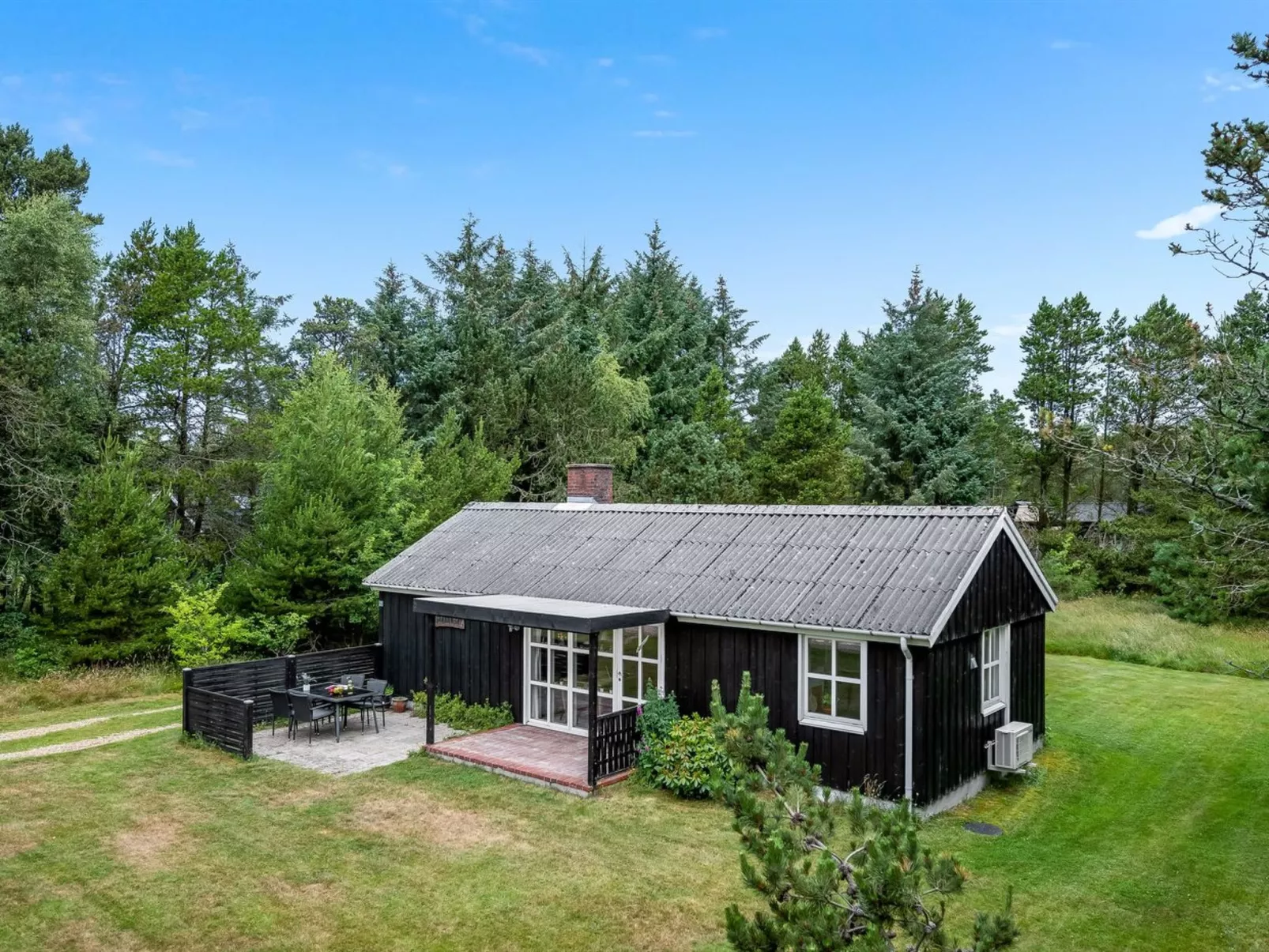 "Thekla" - 3km from the sea-Buiten