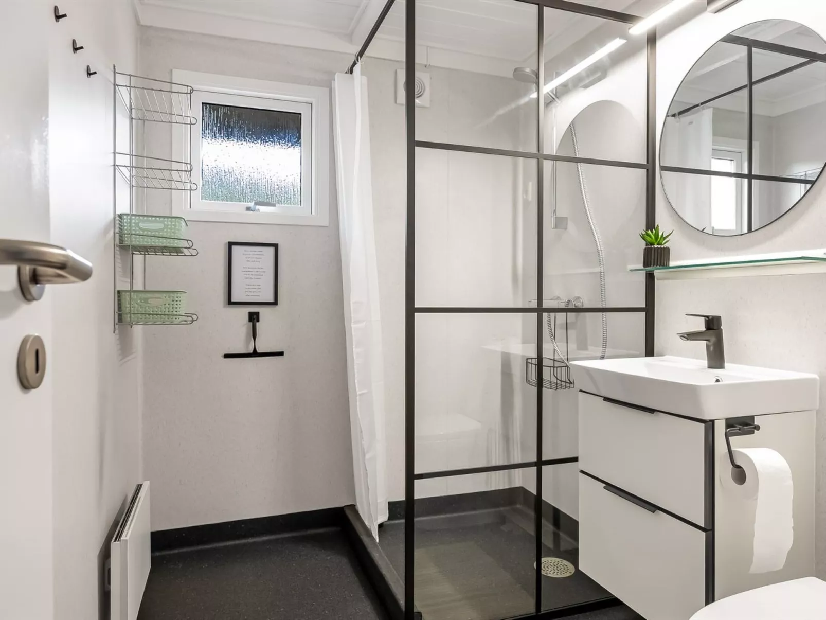 "Soeren" - 300m from the sea-Binnen