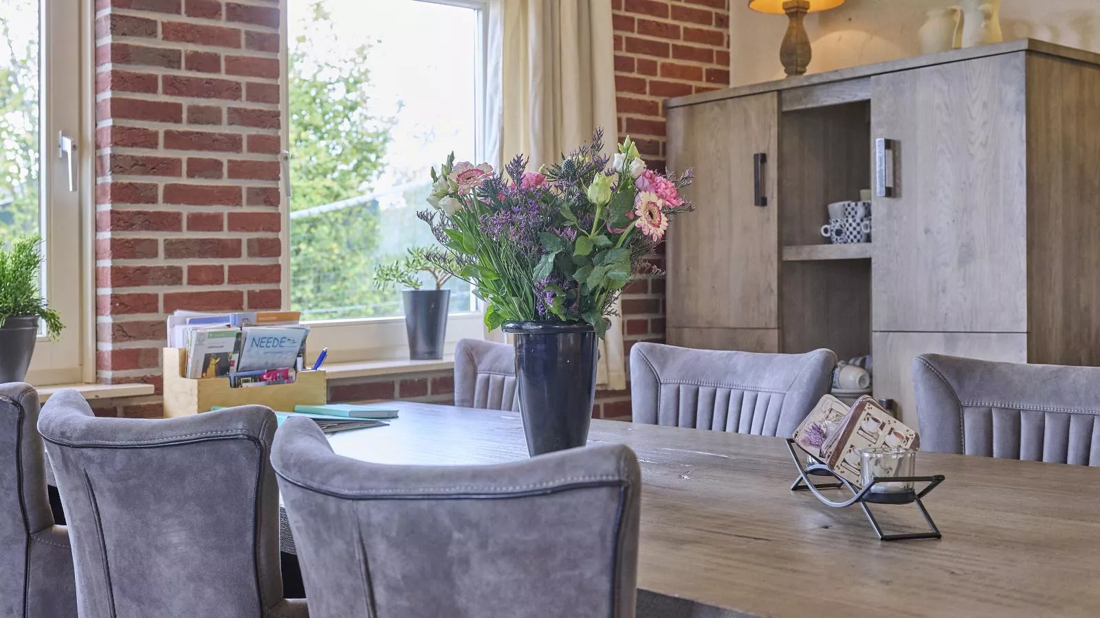 T Achterhoes-Eetkamer