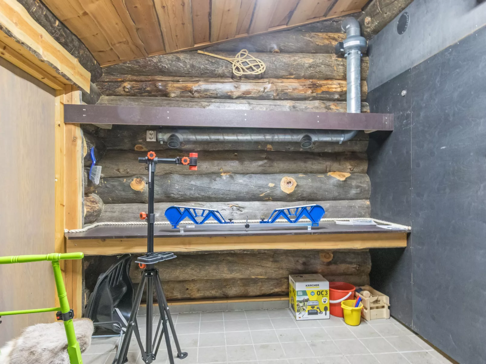 Menninkäisenkolo-Binnen