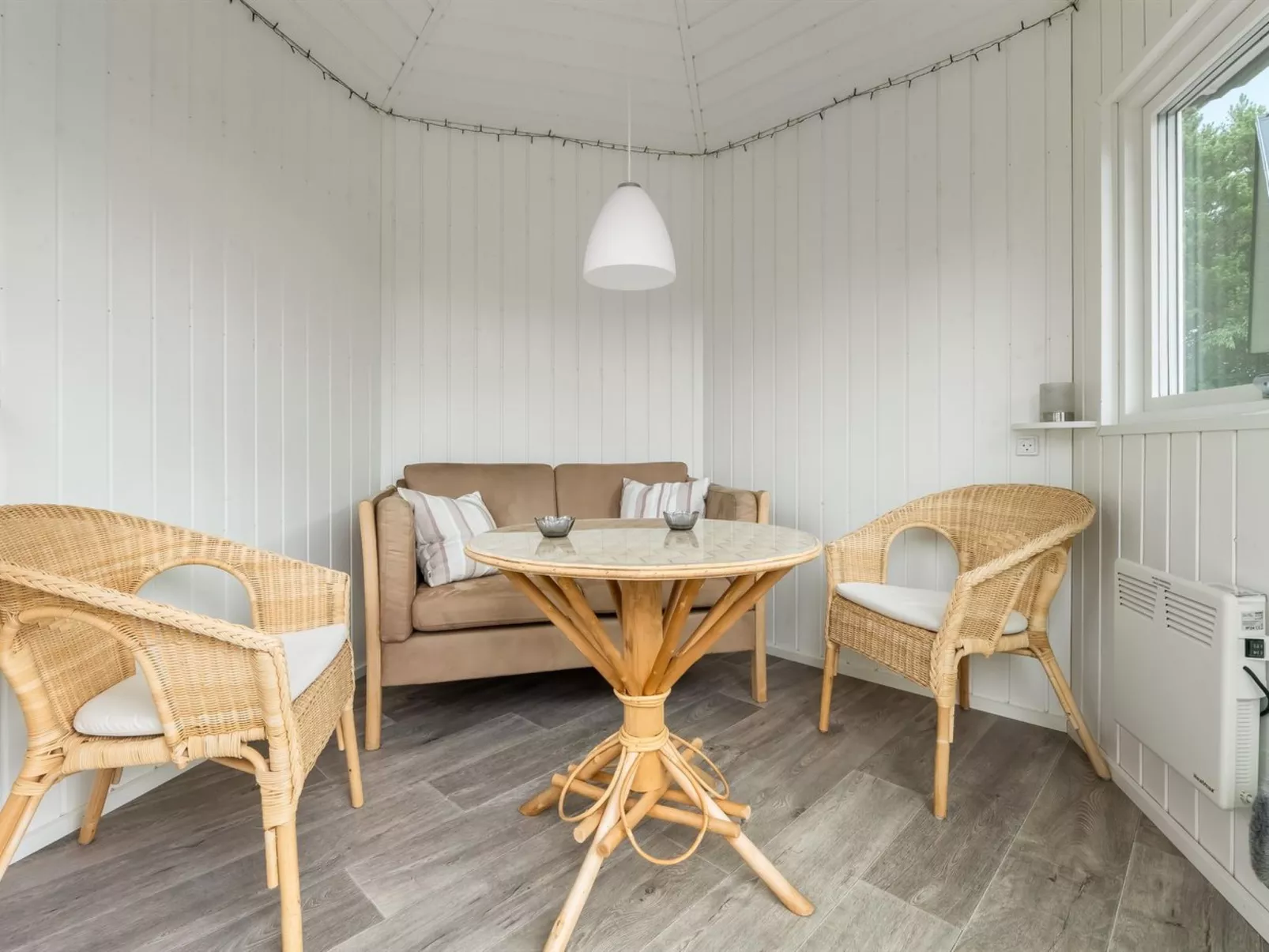 "Sunna" - 1.2km from the sea-Binnen