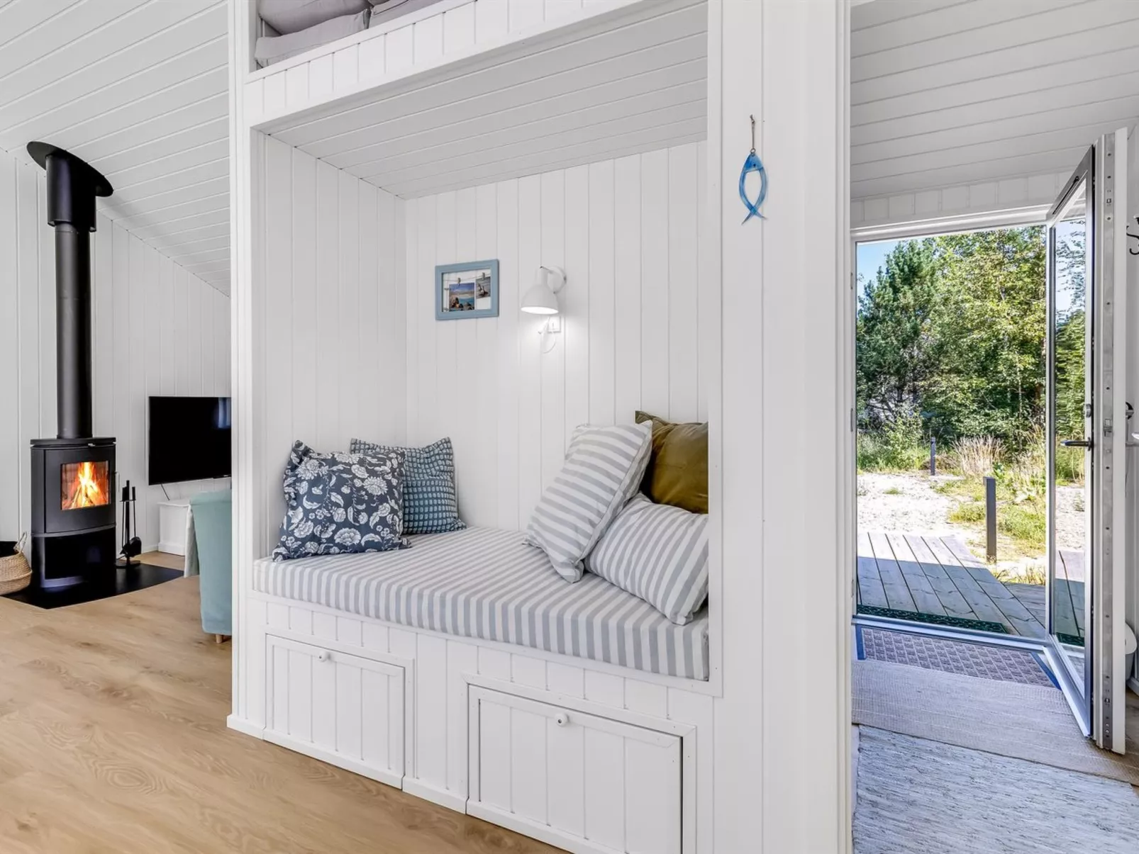 "Aarthi" - 575m from the sea-Binnen