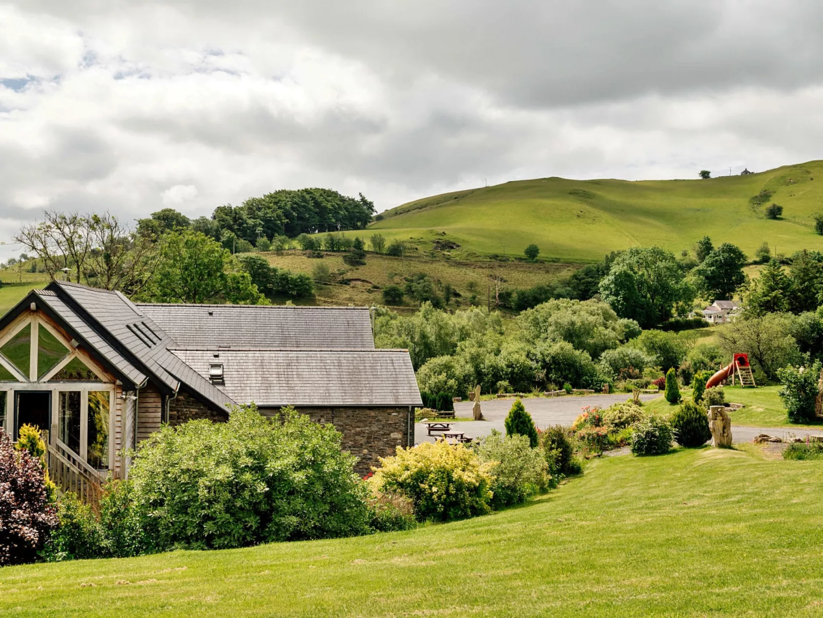 The Welsh Barn-Binnen