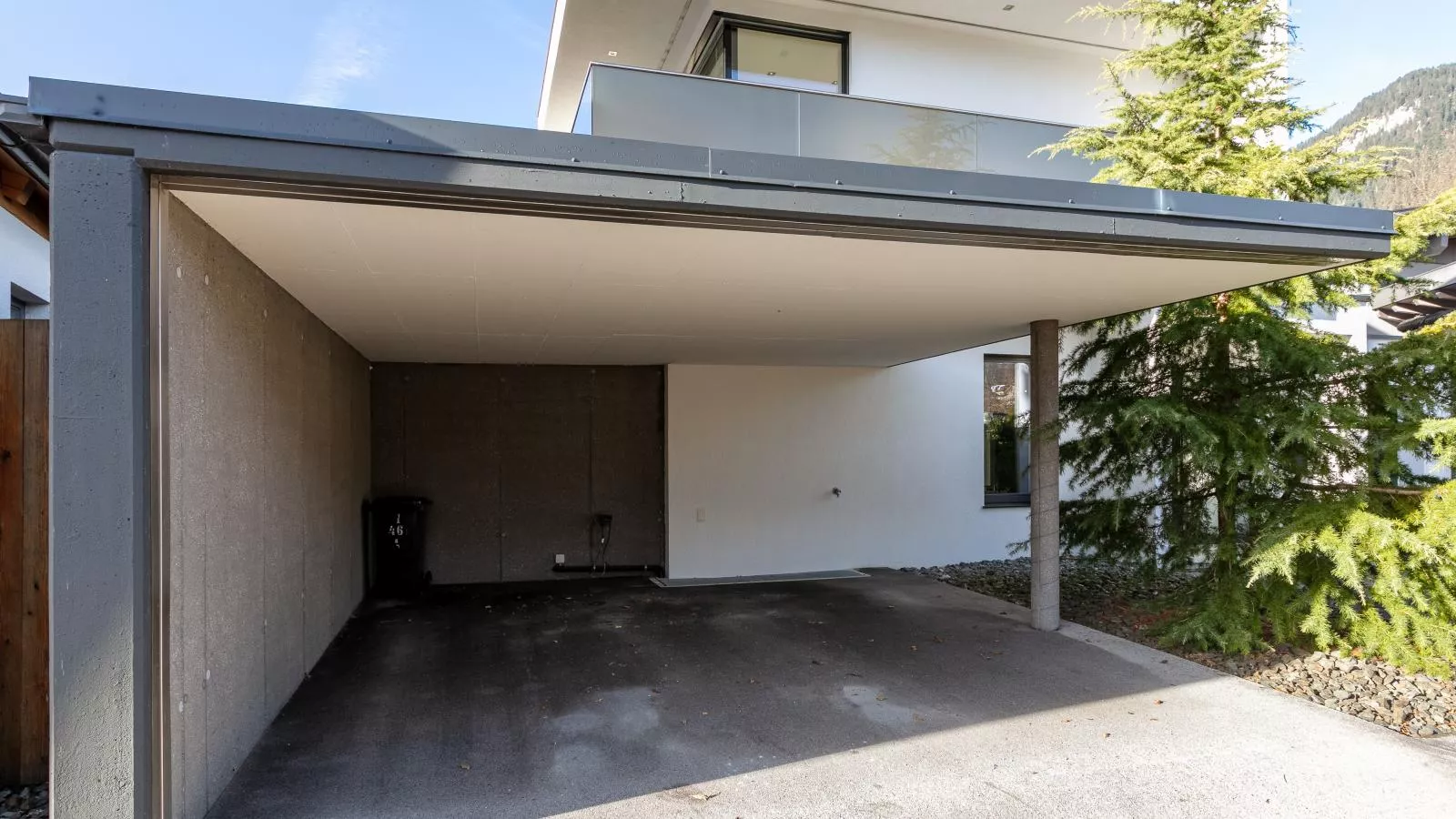 Alpin Chalet ARTE-Buitenkant zomer