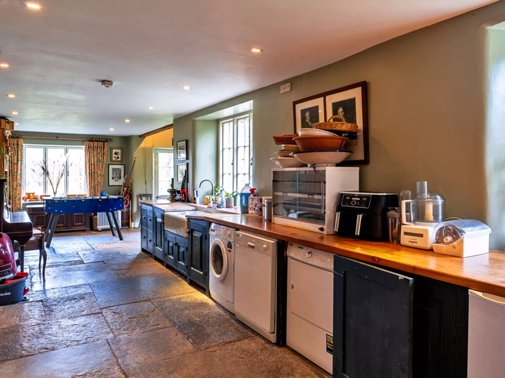 New Park Farm-Binnen