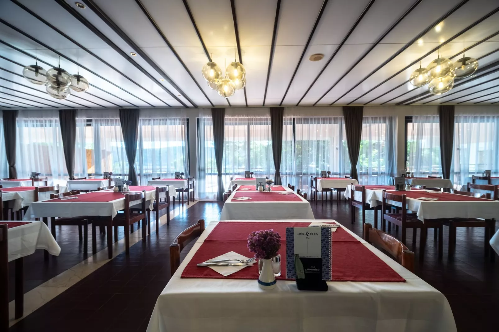 Hotel Issa - Double Room Sea View 9 - Faciliteiten