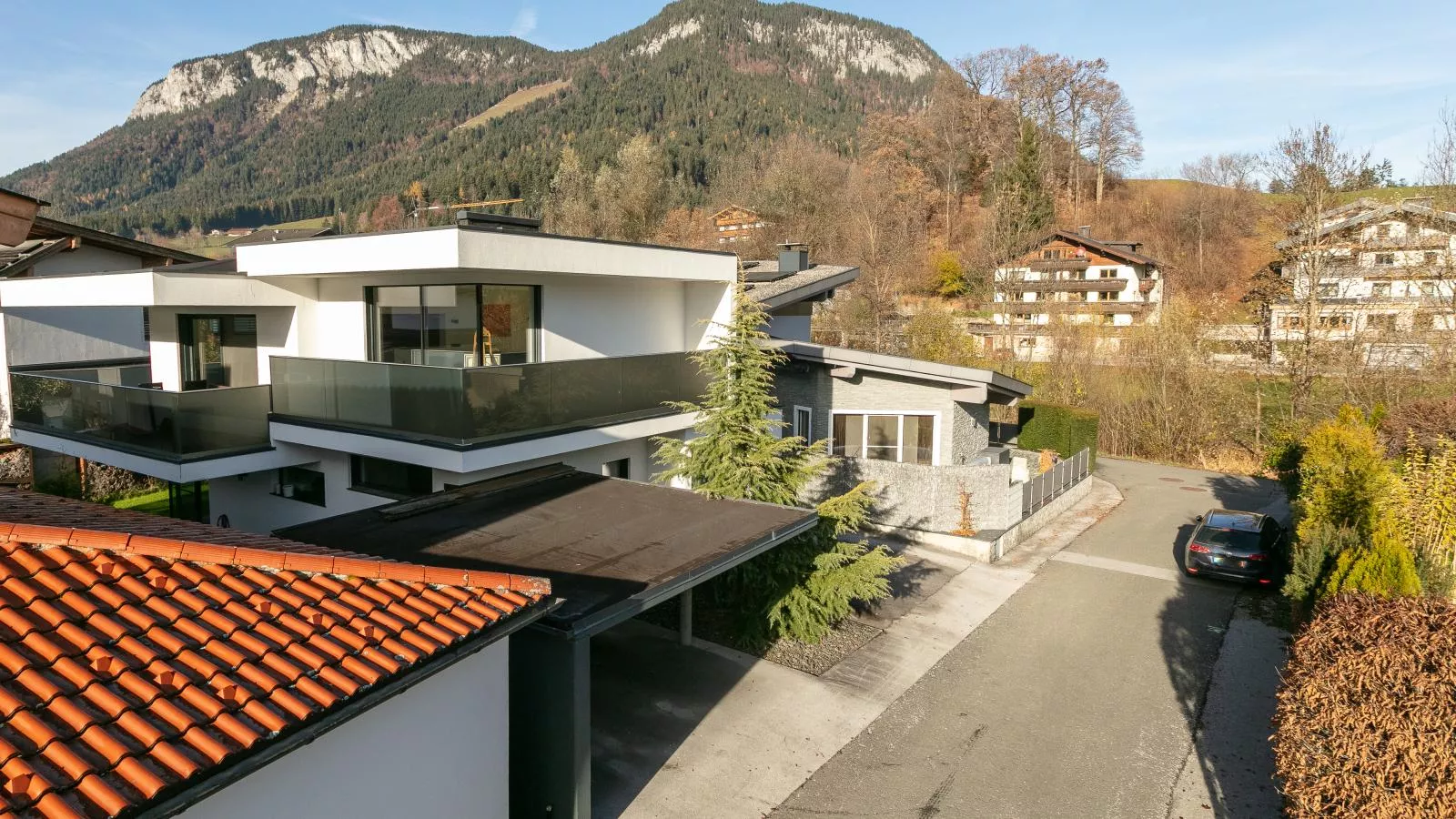 Alpin Chalet ARTE-Buitenkant zomer