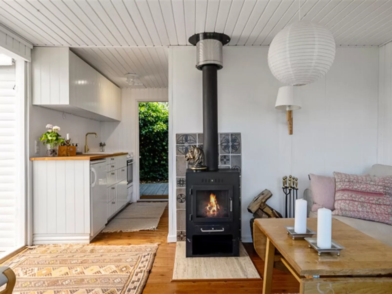 "Lilie" - 150m from the sea-Binnen