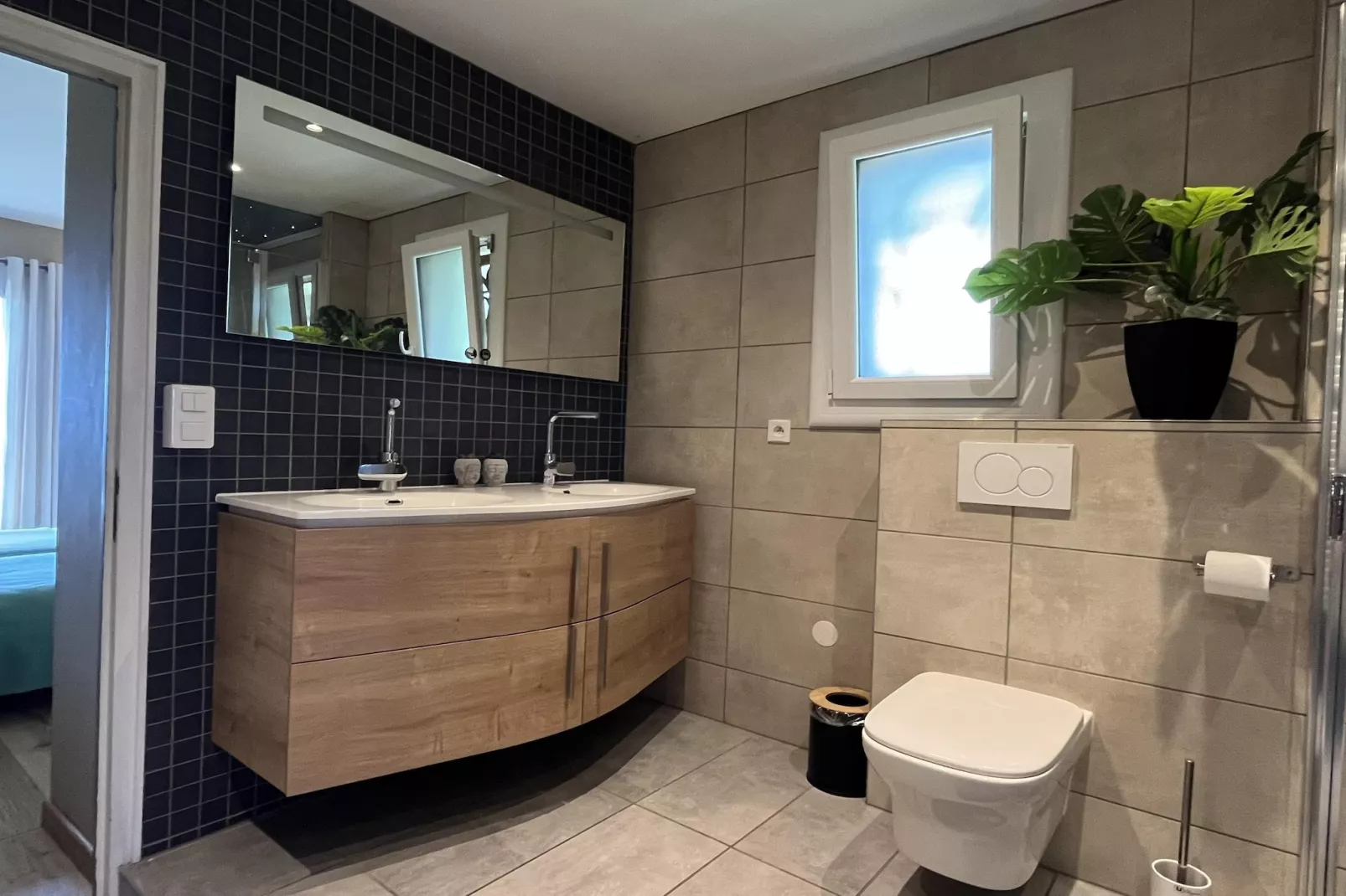 Villa Les Chemins Croisés-Badkamer