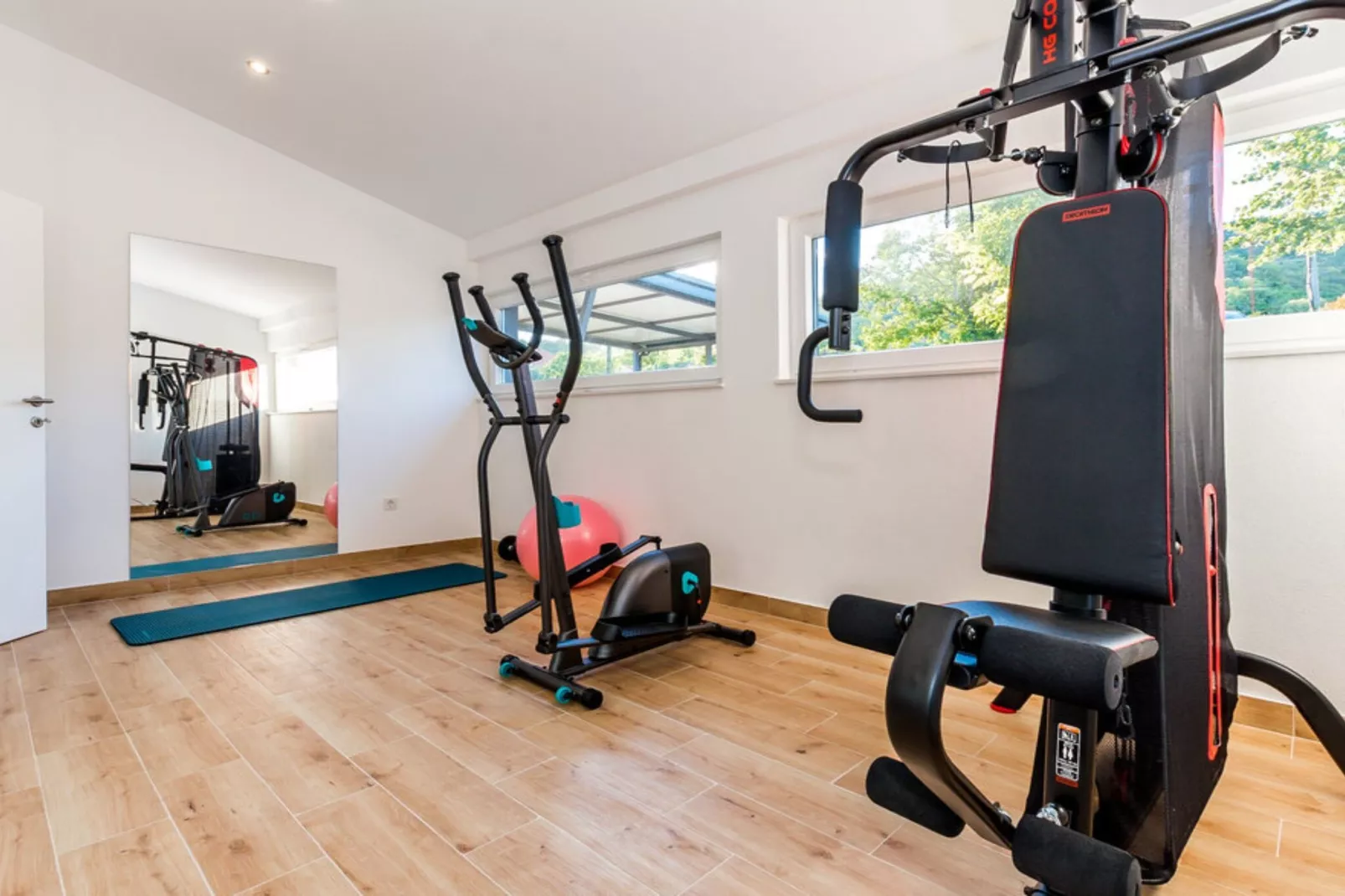 Villa Tomić Drniš - Siverić-Sportzaal