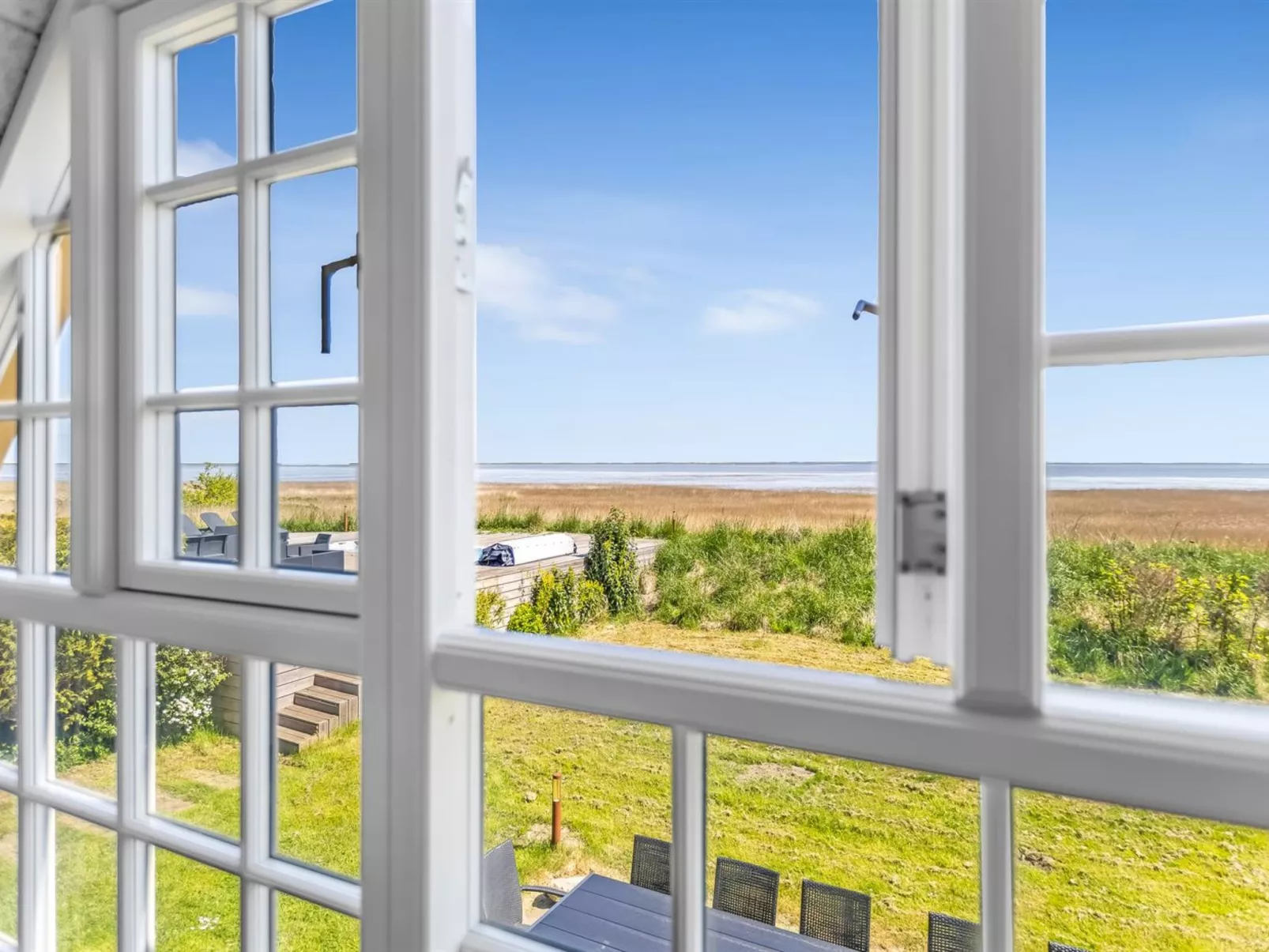 "Narvik" - 4.5km from the sea-Buiten