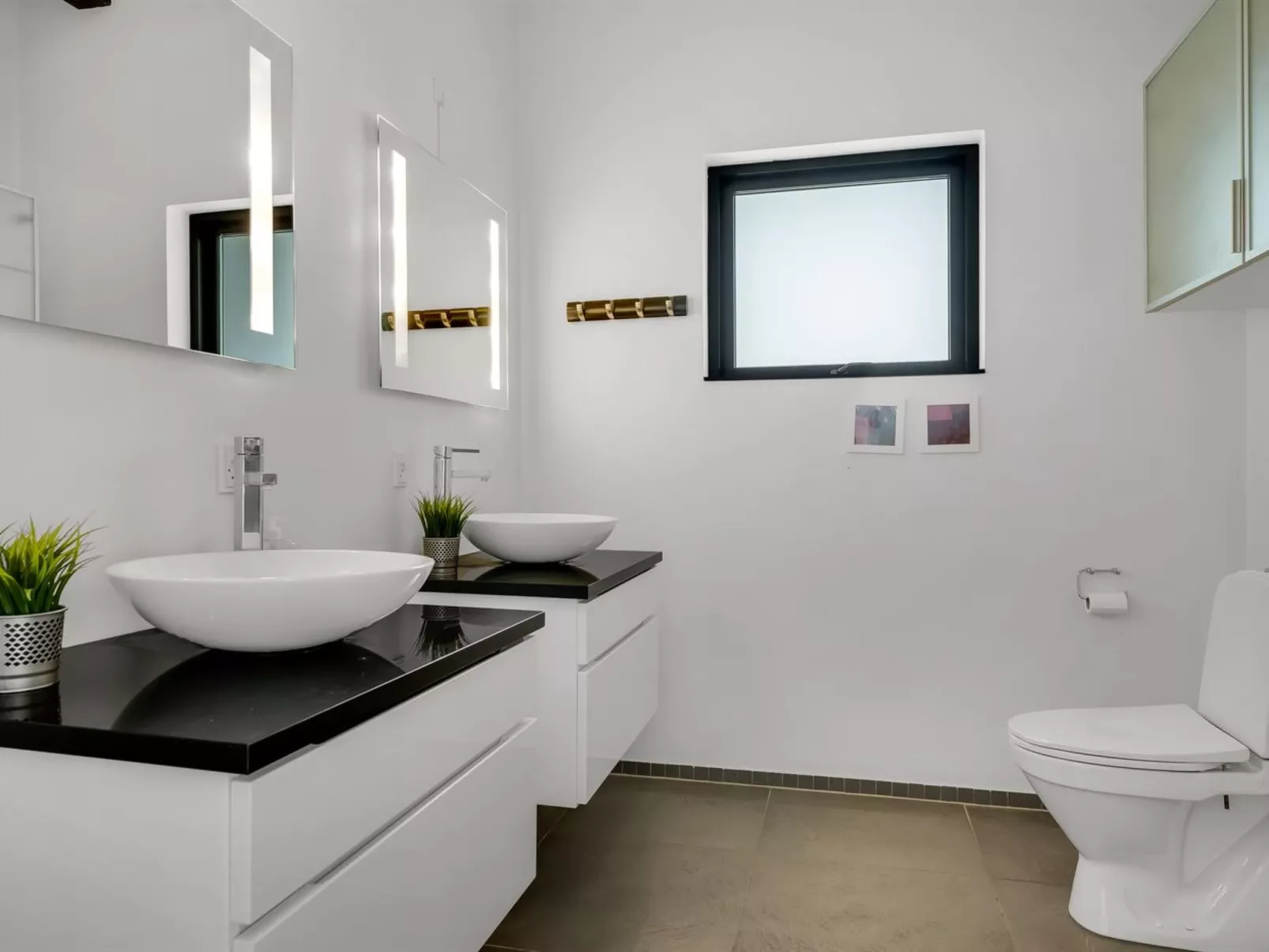 "Ejnarine" - 1.5km from the sea-Binnen