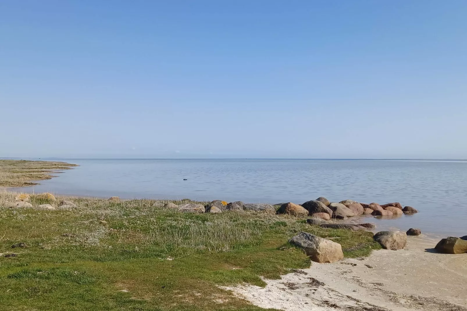 Ruim toevluchtsoord met whirlpool -- By Traum Ferienwohnungen-Waterzicht