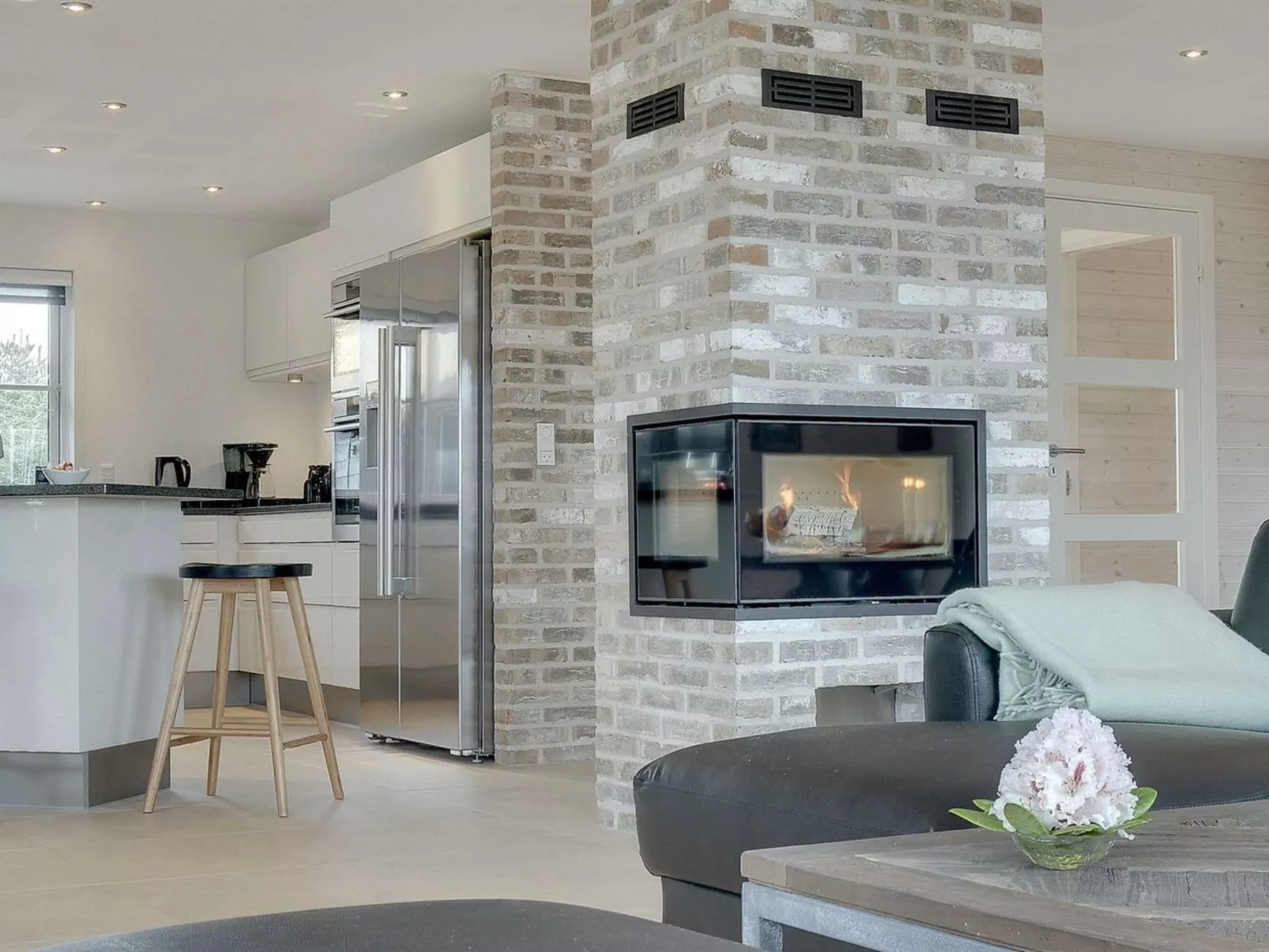 "Dorte" - 200m from the sea-Binnen