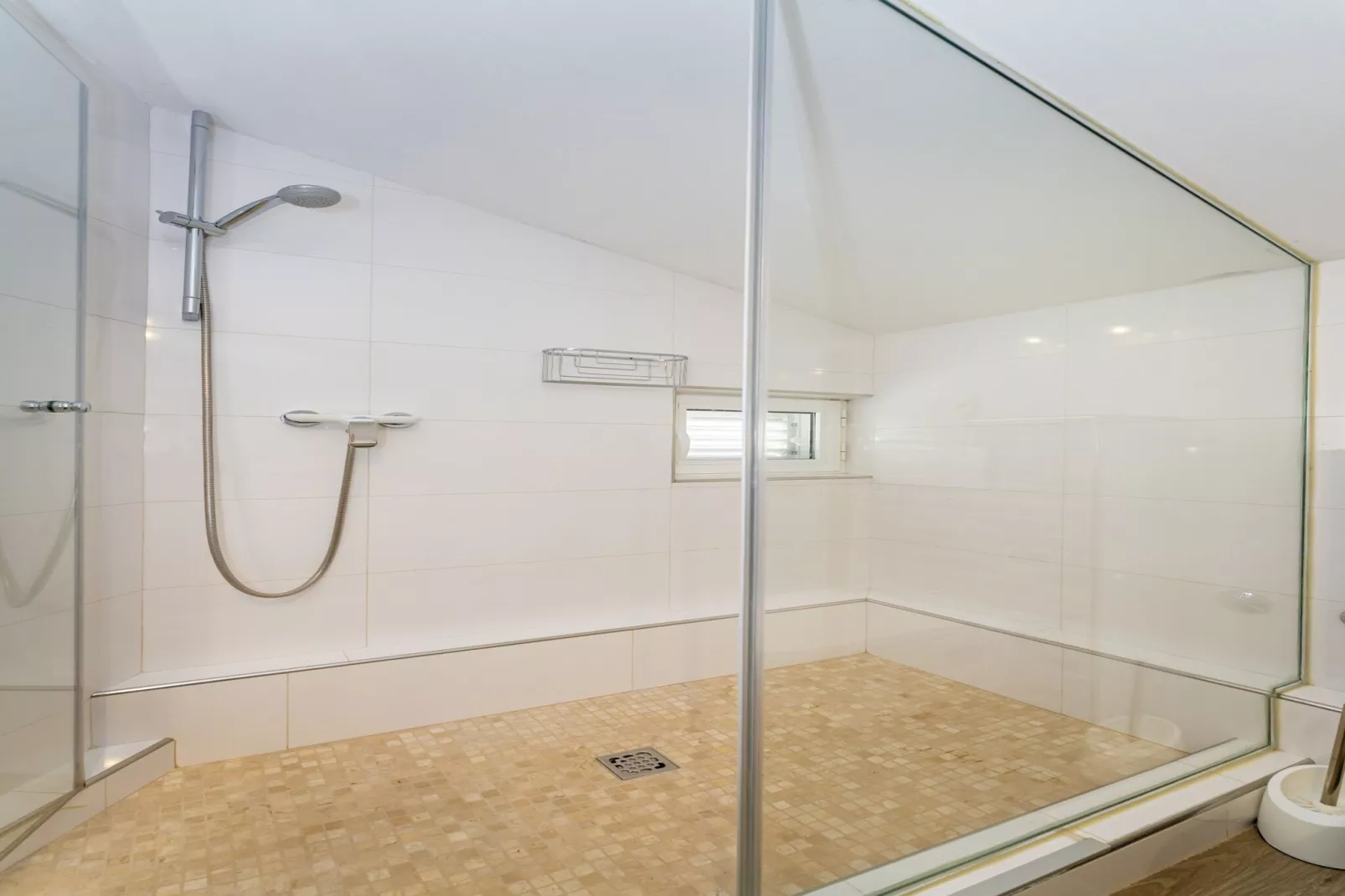 Villa Green Paradise-Badkamer