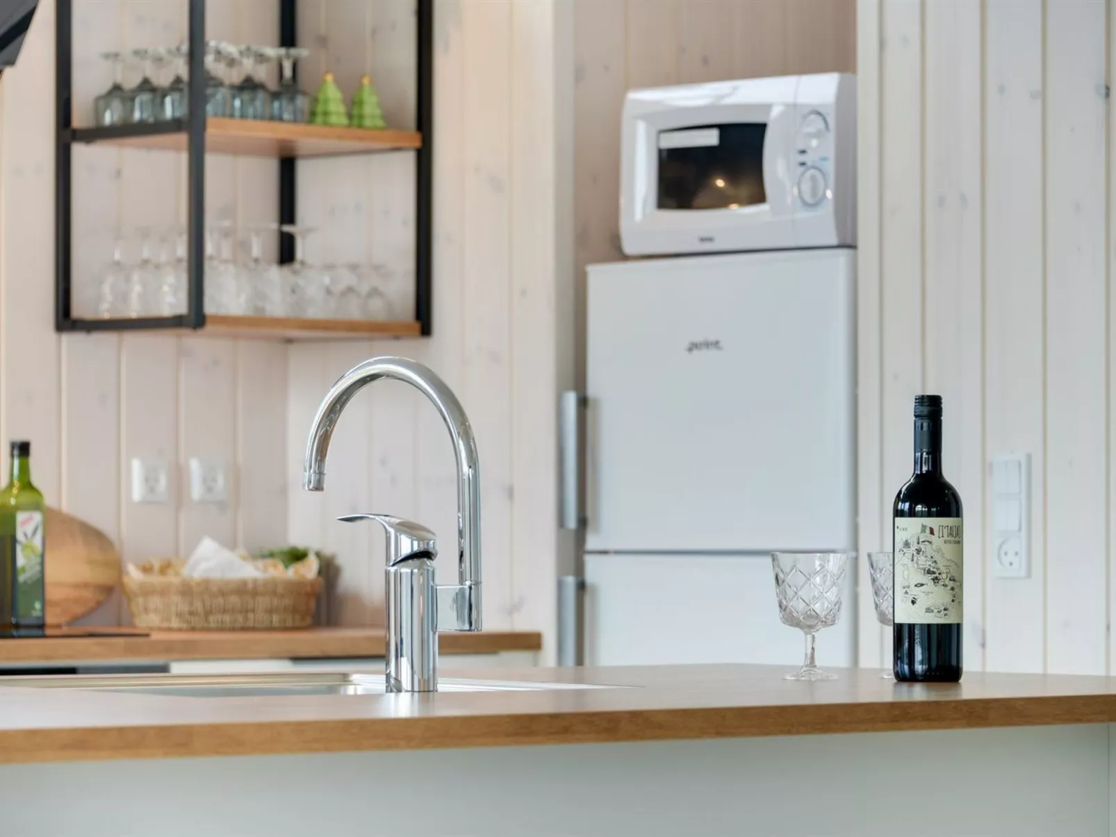 "Gubbe" - 500m from the sea-Binnen