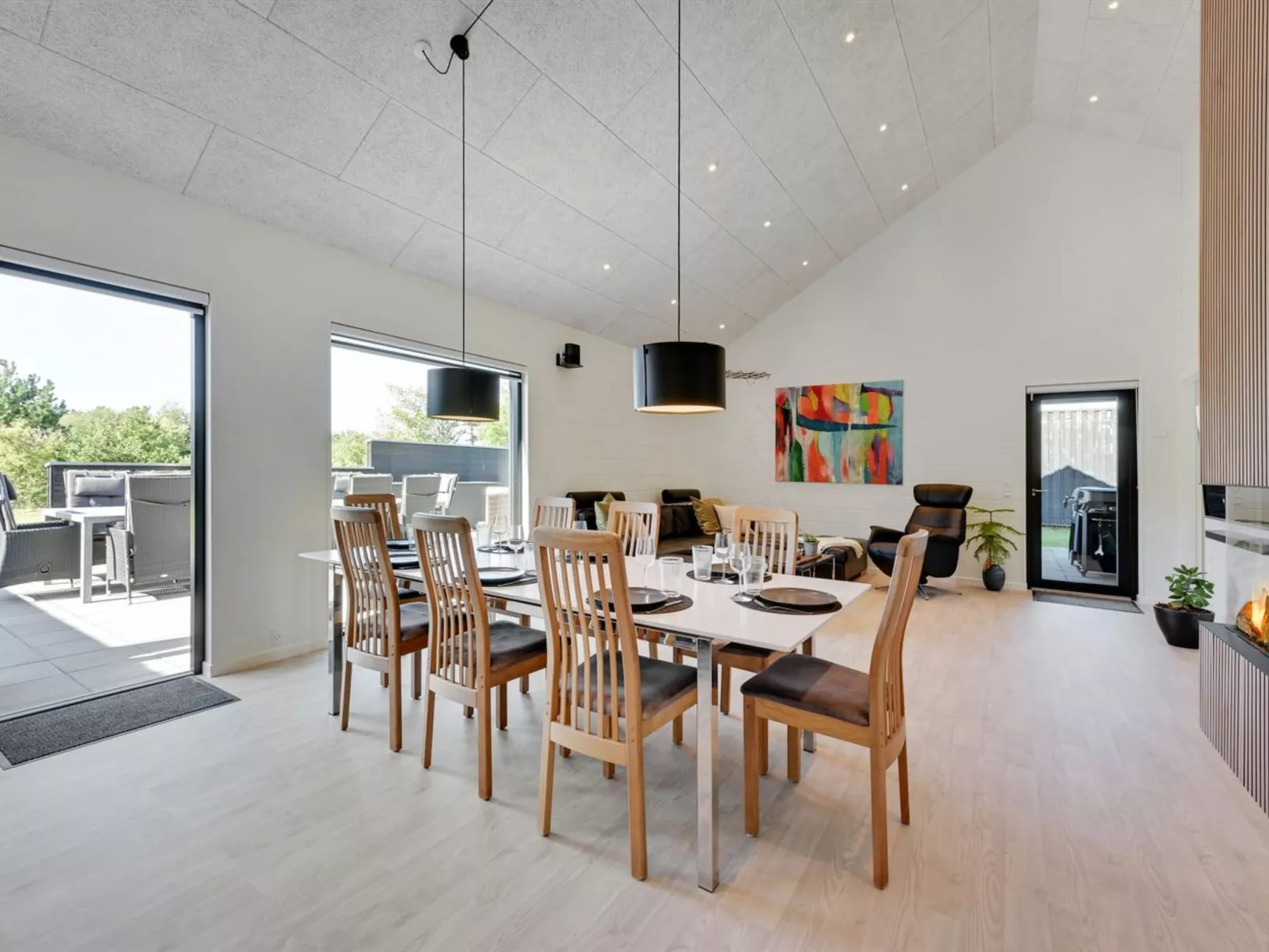 "Tinella" - 250m to the fjord-Binnen