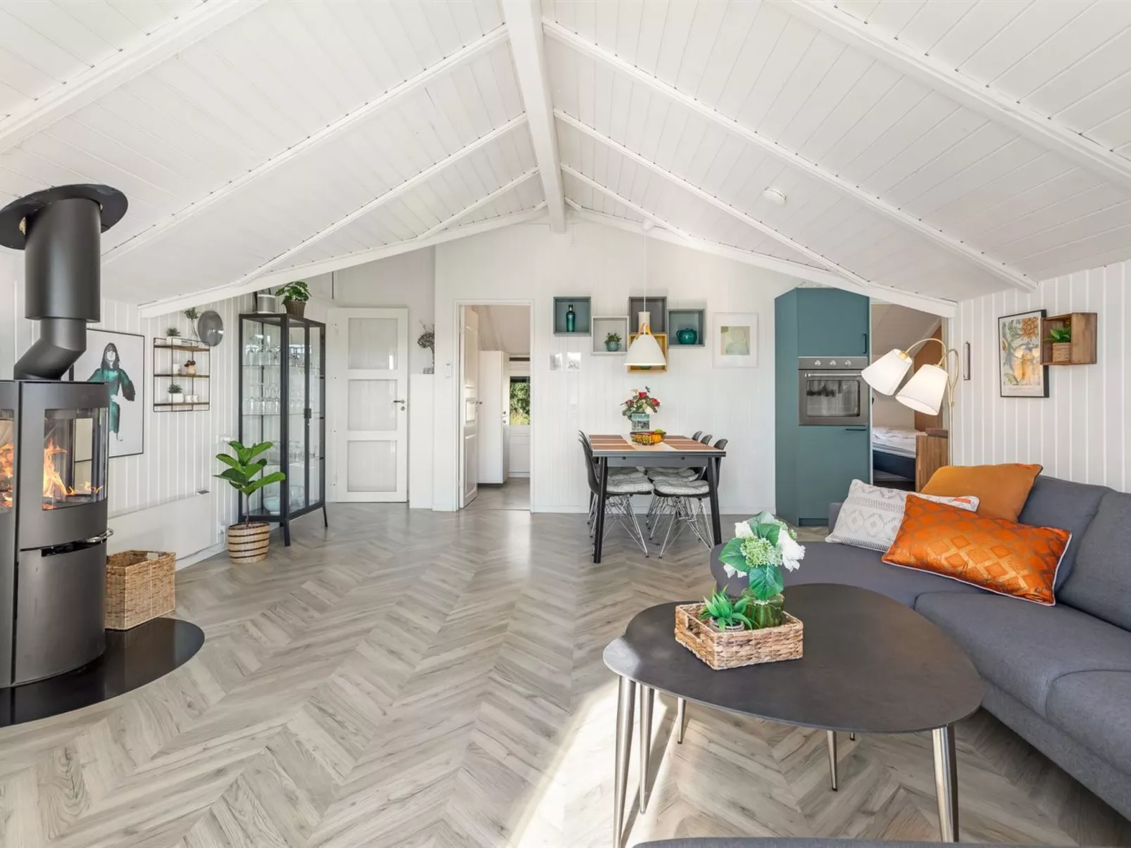 "Skyler" - 1km from the sea-Binnen