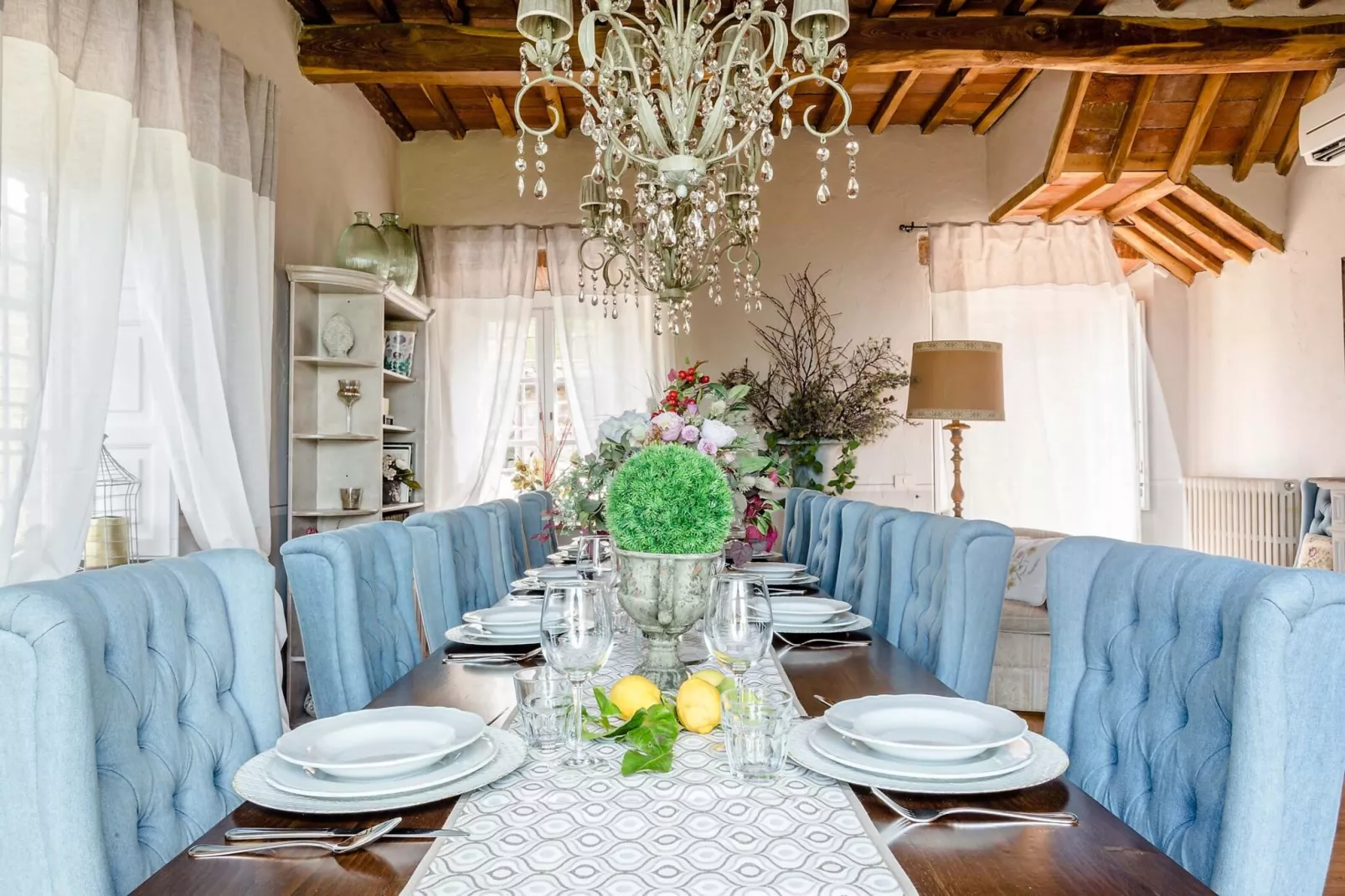 Villa Il Palagio-Eetkamer