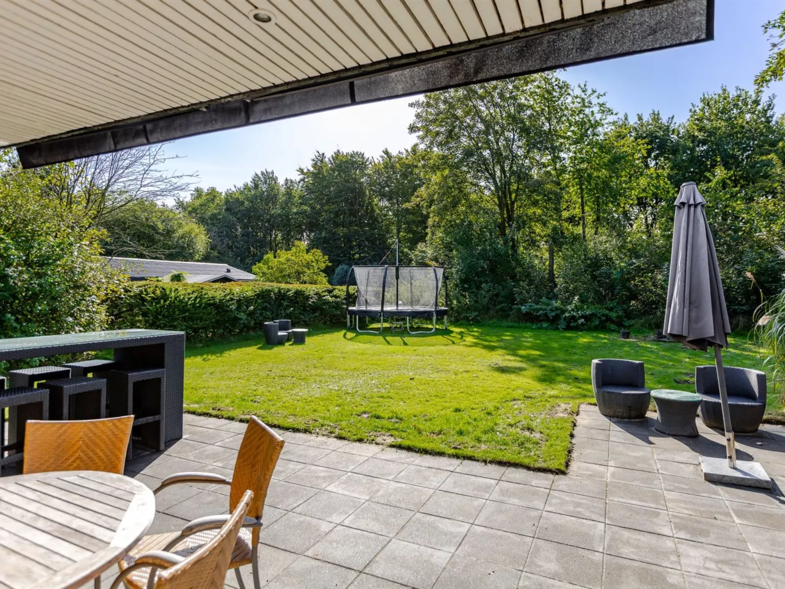 "Kennet" - 30km from the sea-Buiten