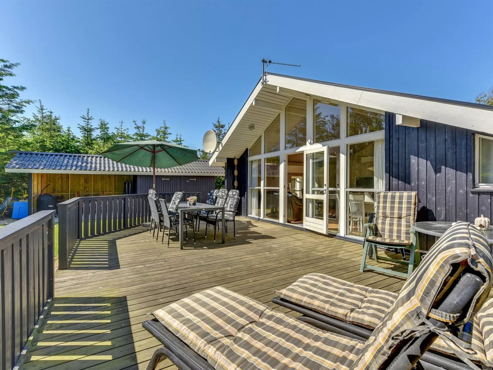 "Gustina" - 1.2km from the sea-Buiten