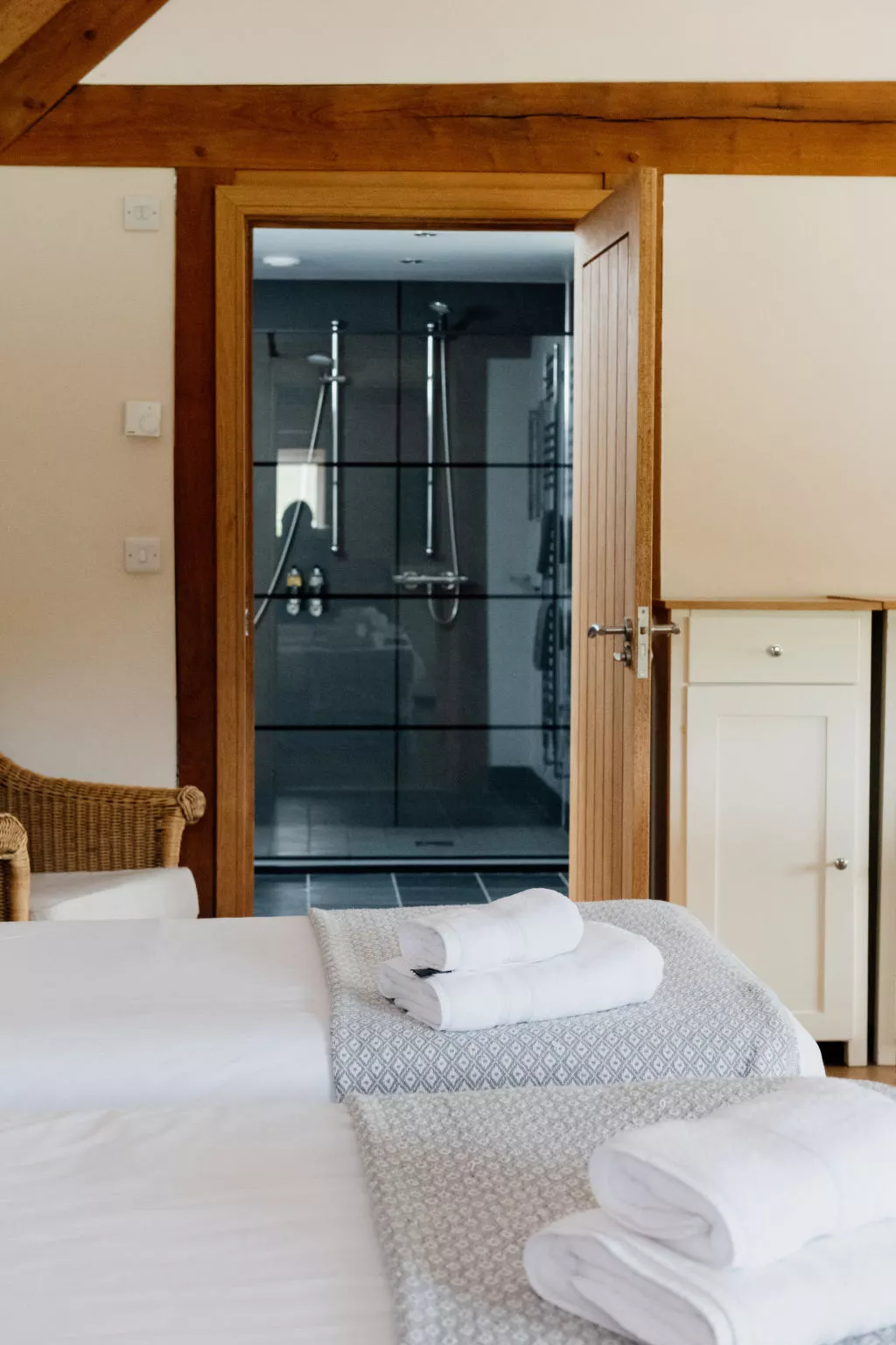 The Welsh Barn-Binnen