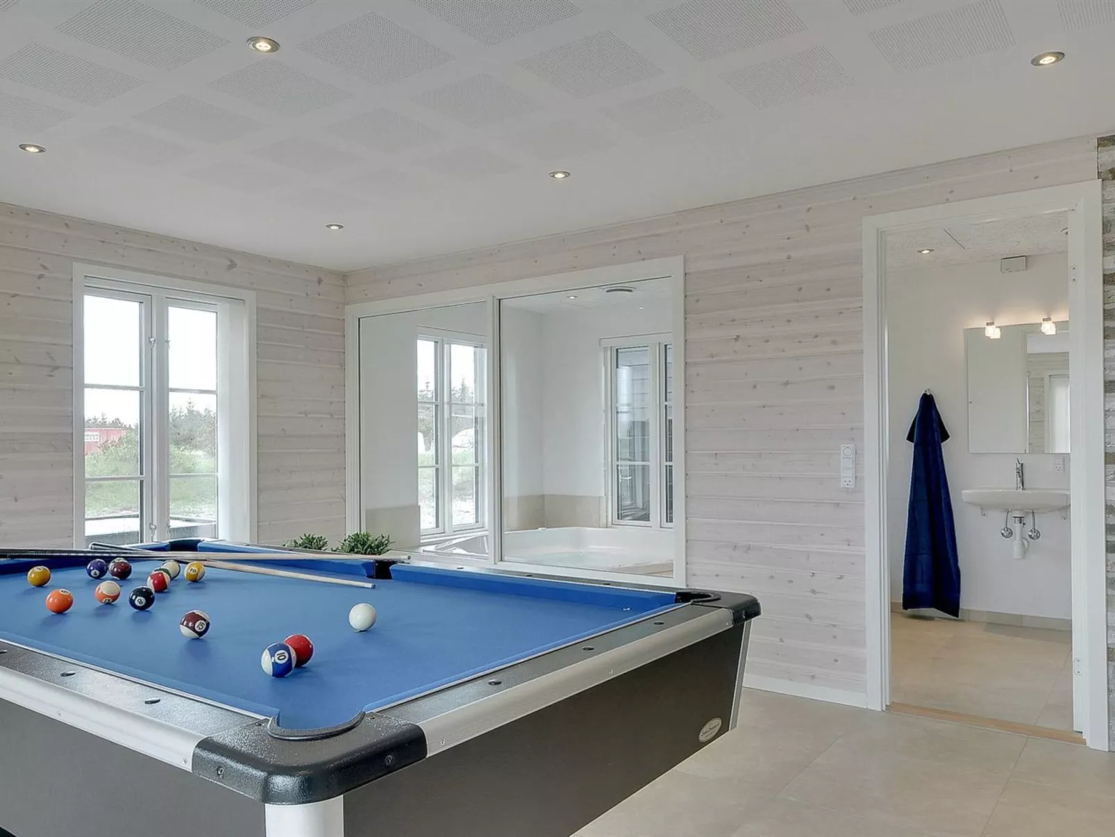 "Dorte" - 200m from the sea-Binnen