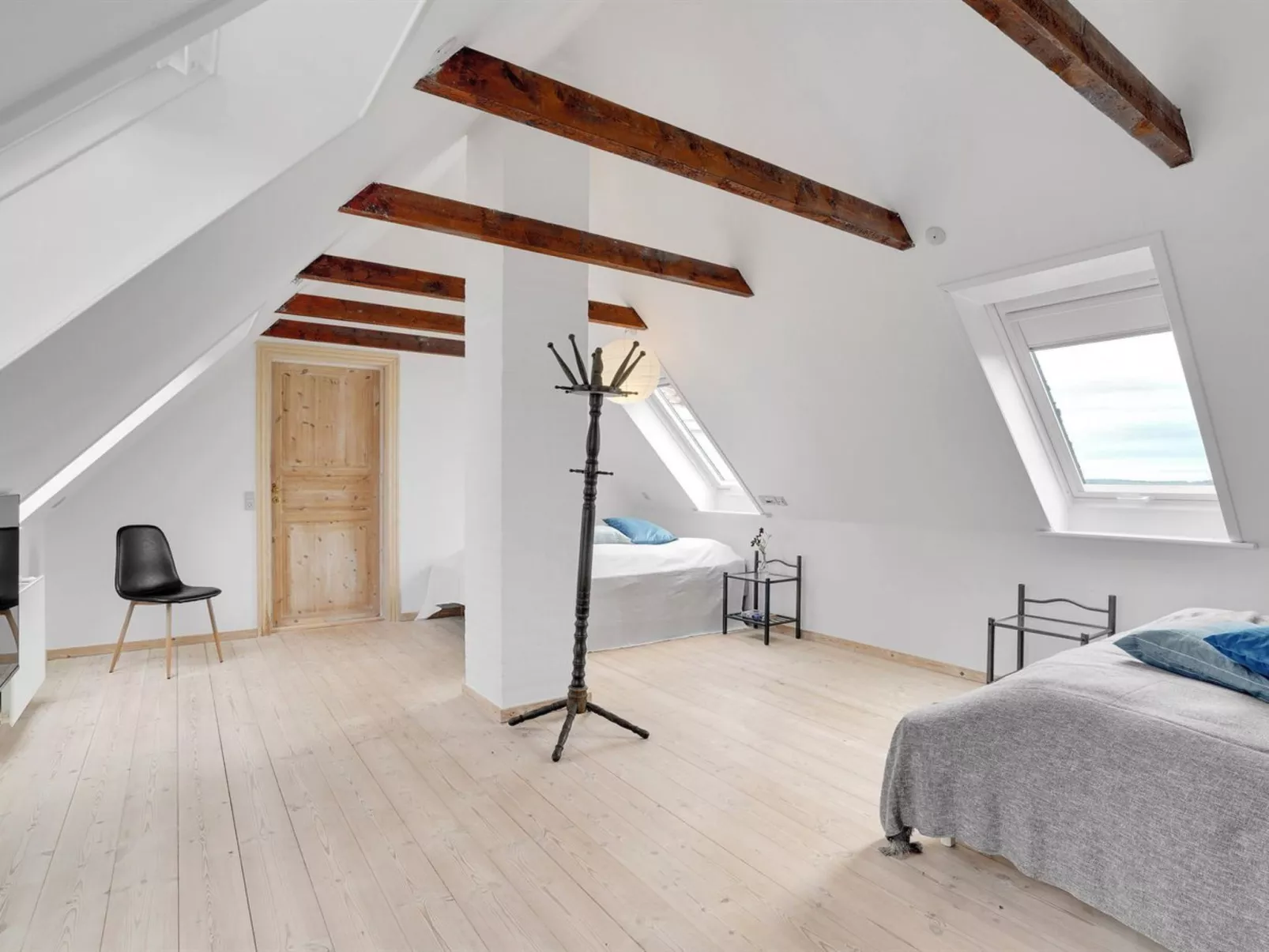 "Thorge" - 75m to the fjord-Binnen