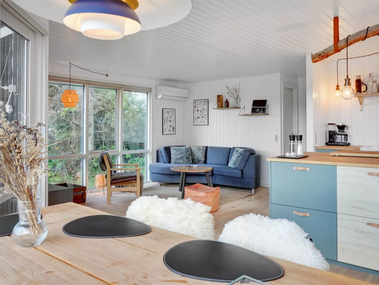 "Gilda" - 2km from the sea-Binnen