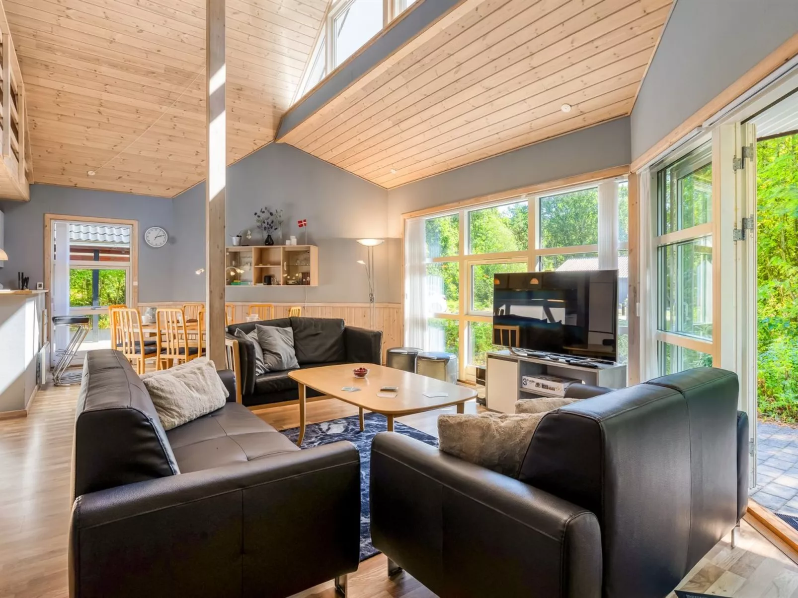 "Hristijan" - 4.8km from the sea-Binnen