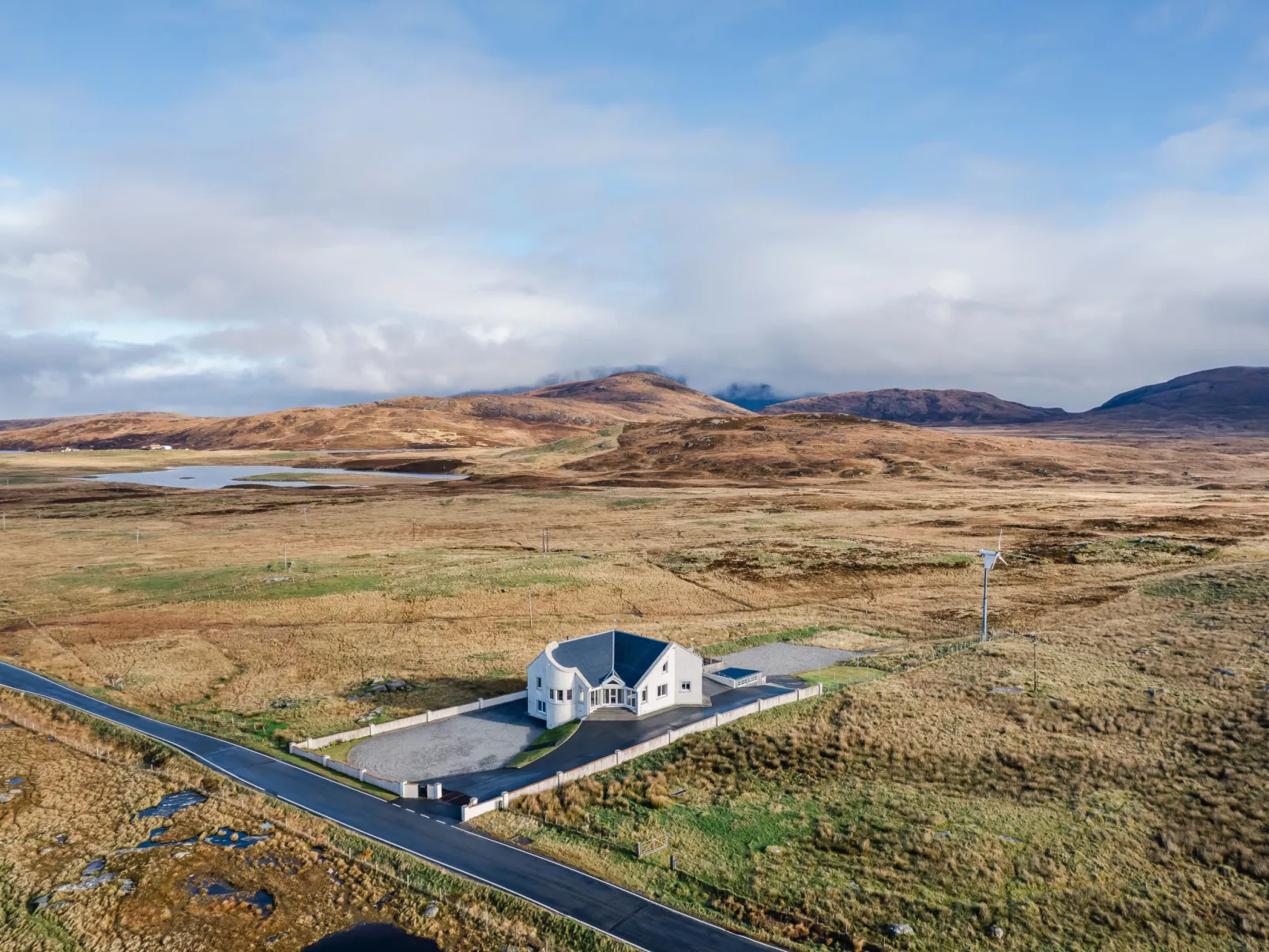 Benderloch House & Frobost Lodge-Buiten
