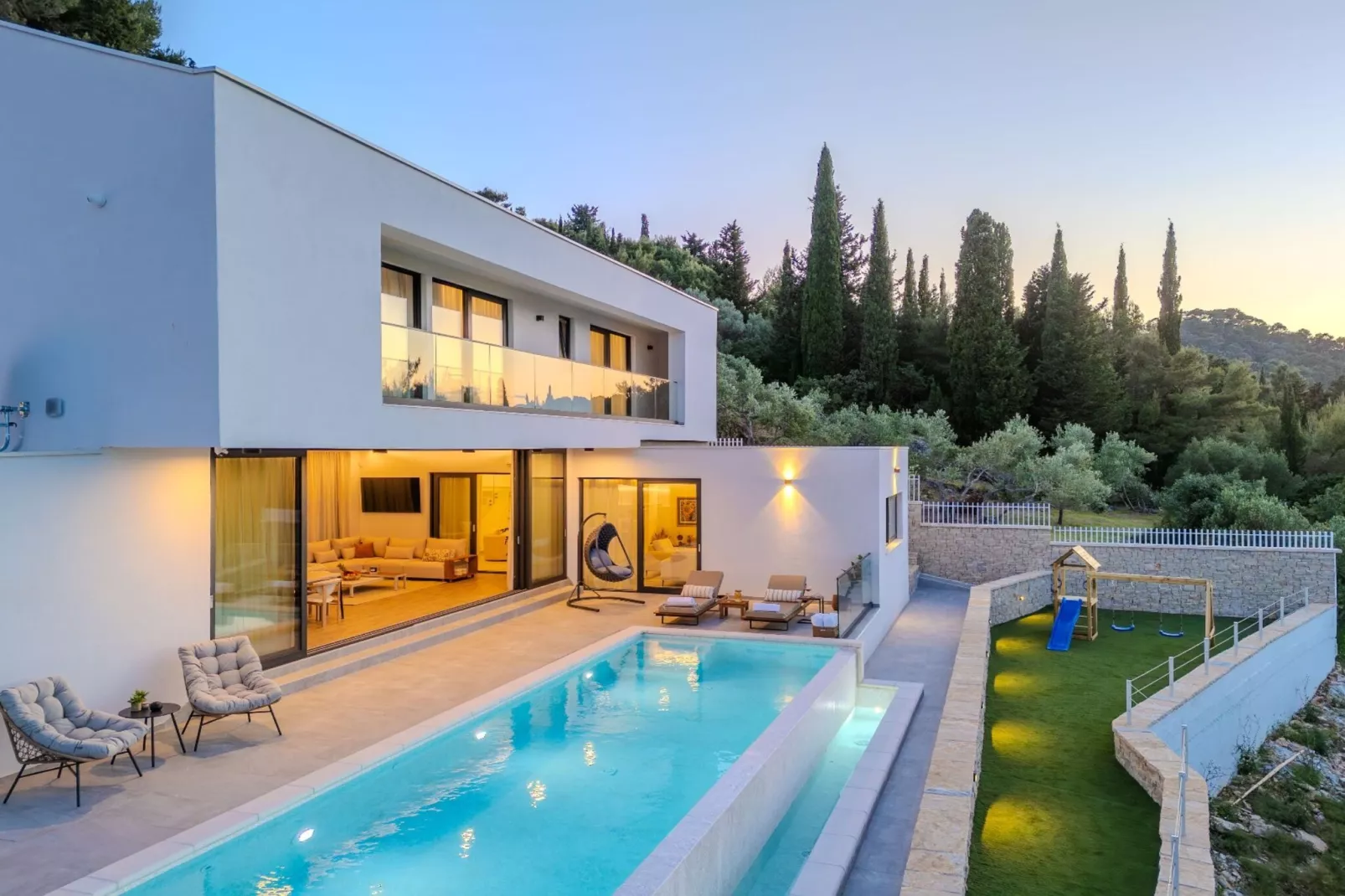 Holiday Home Good Life-Zwembad