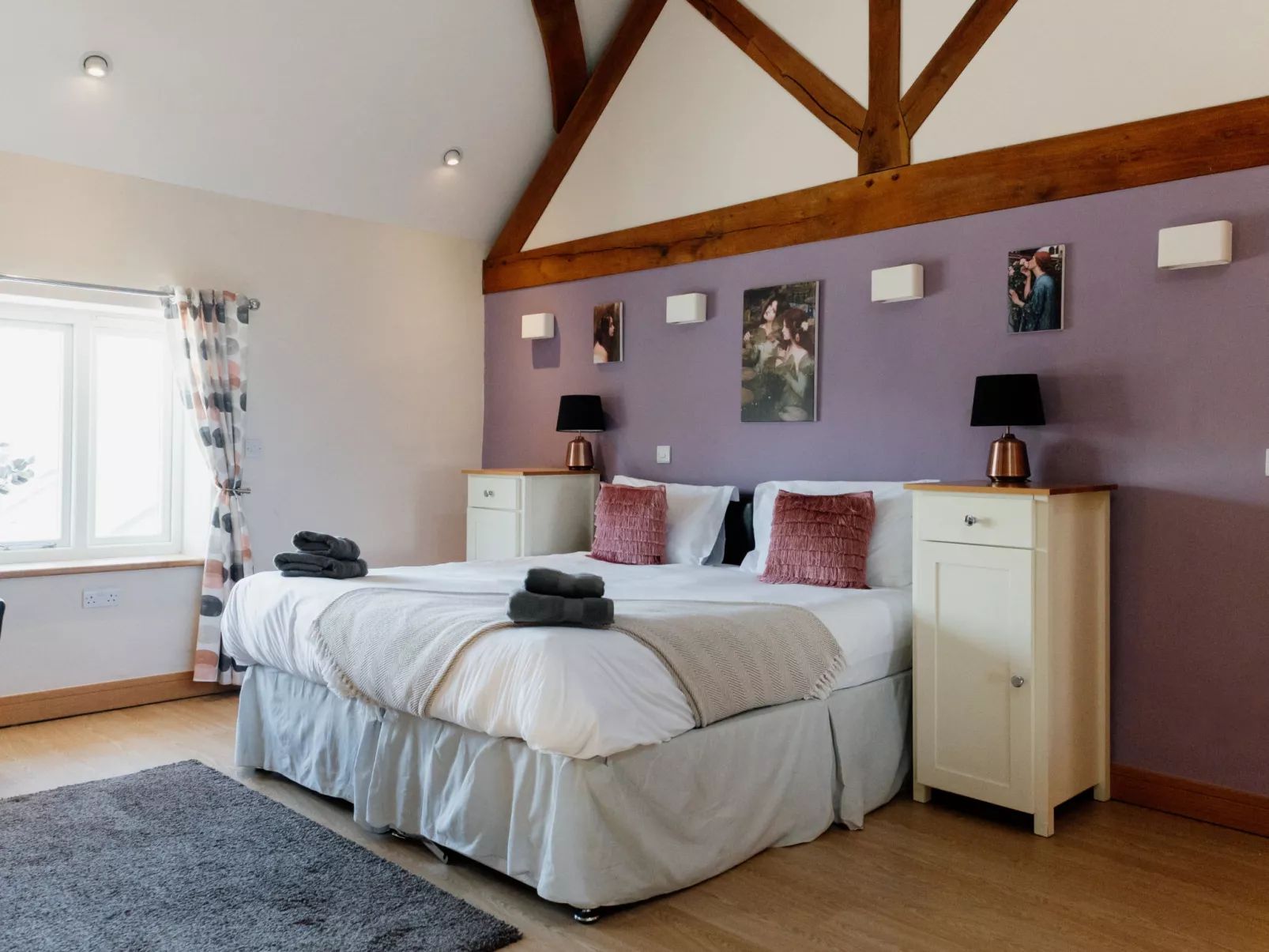 The Welsh Barn-Binnen