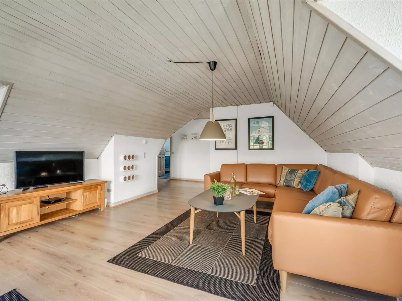 "Adia" - 300m from the sea-Binnen