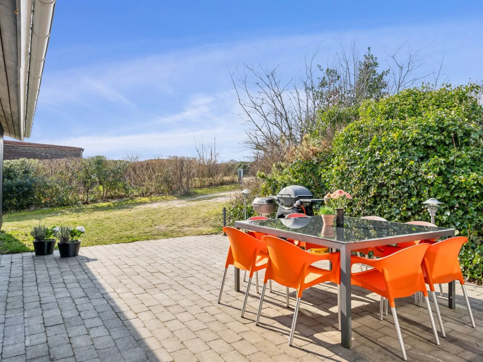 "Wrage" -  from the sea-Buiten