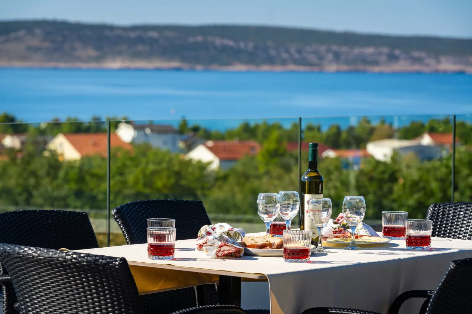 Sea view Villa Senti-Sfeer