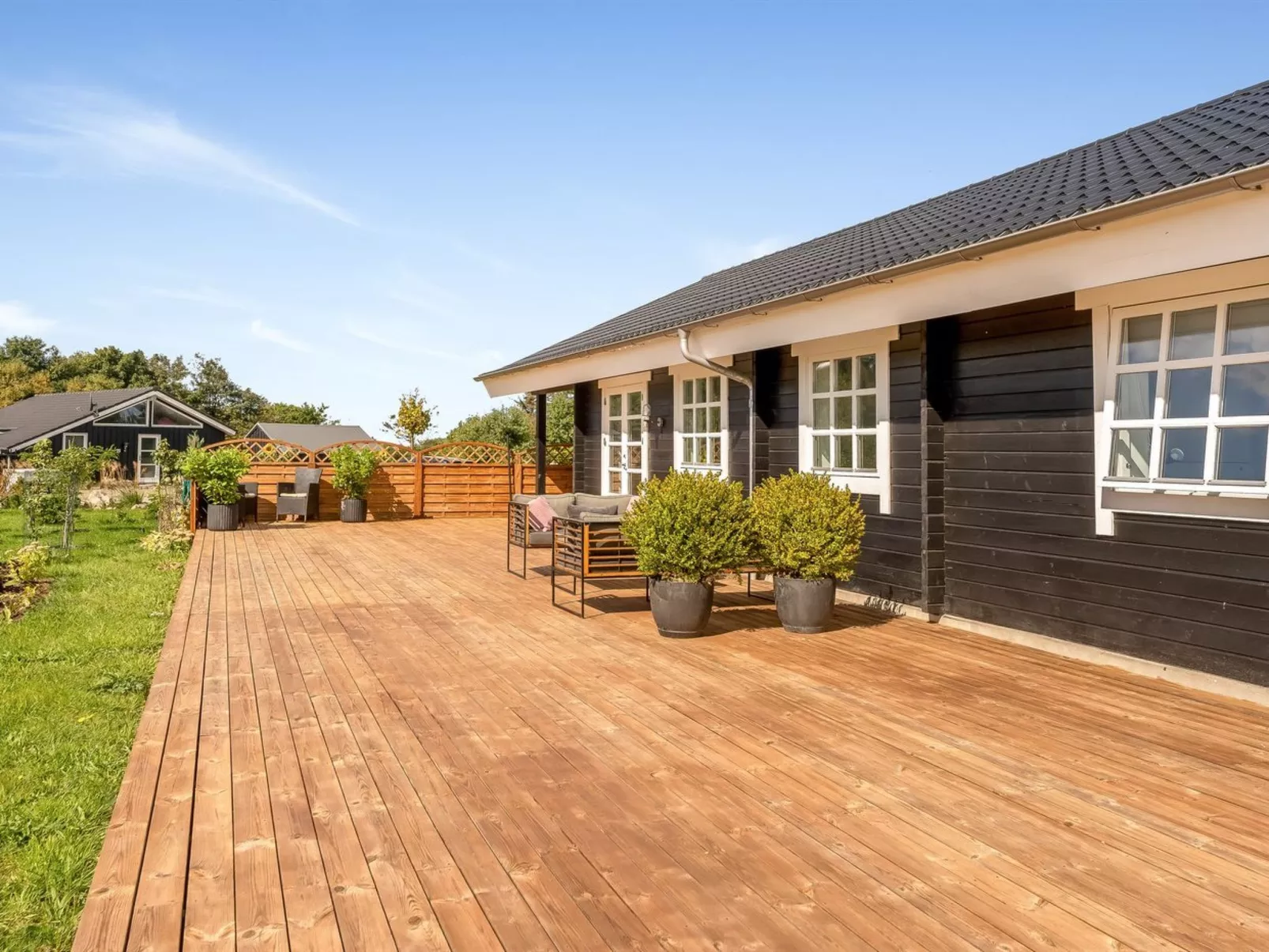 "Gizella" - 500m to the fjord-Buiten