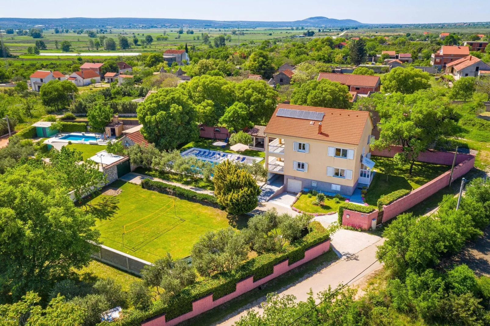 Momo´s Paradise-Gebieden zomer 1km