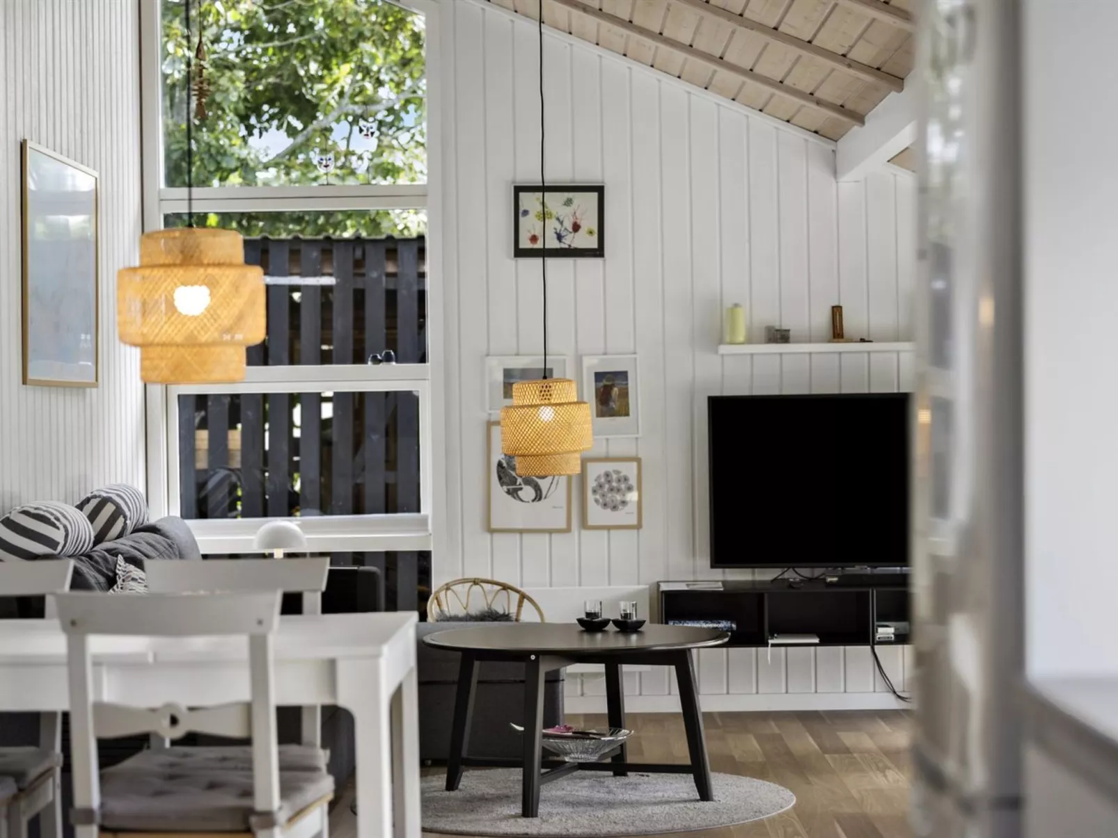 "Gita" - 2.2km from the sea-Binnen