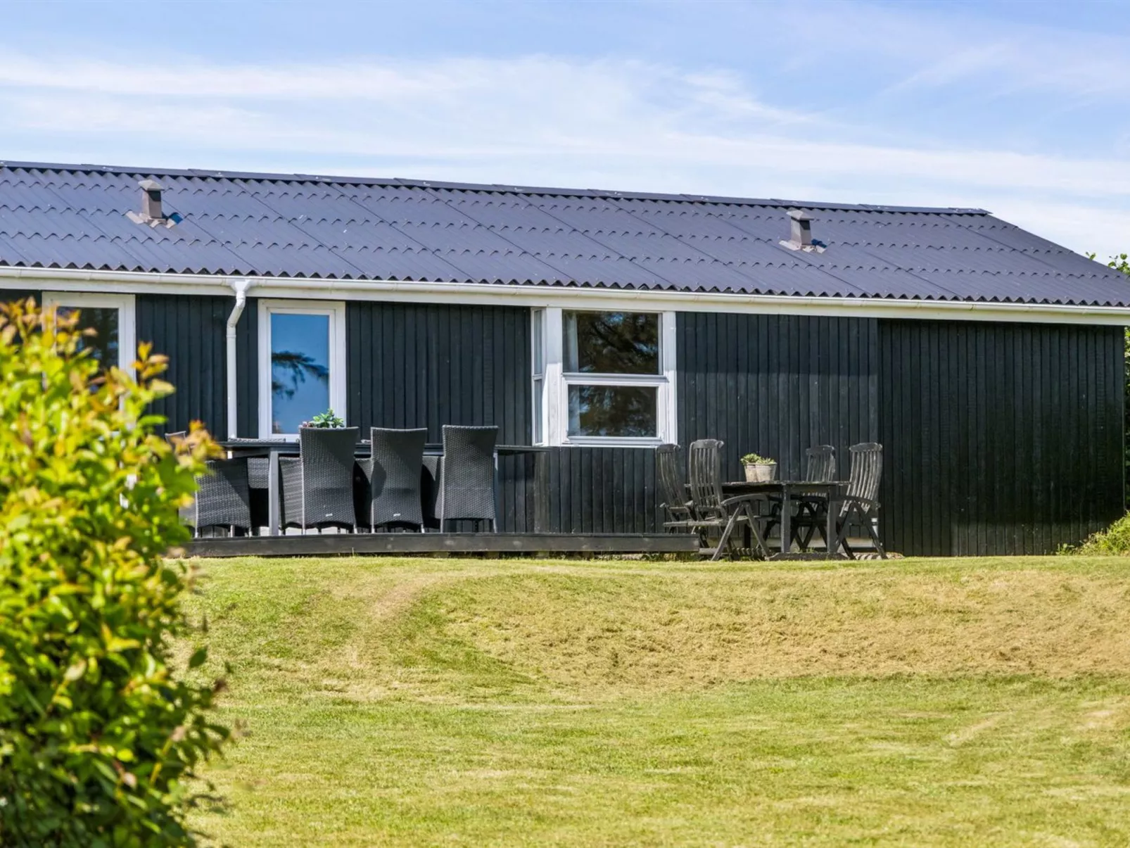 "Wrage" -  from the sea-Buiten