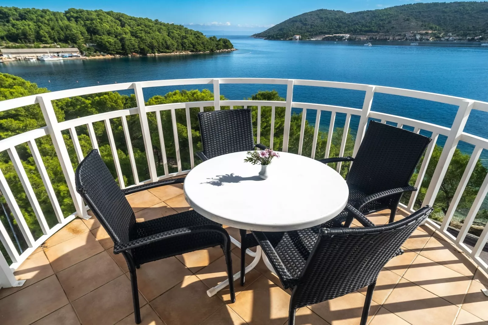 Hotel Issa - Double Room Sea View 9 - Terras