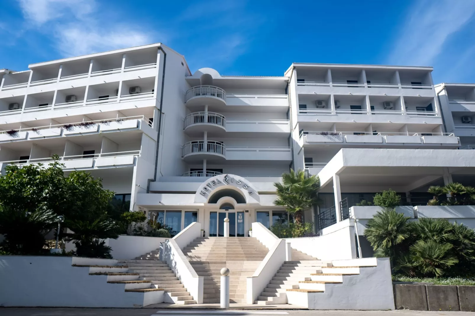 Hotel Issa - Double Room Sea View 6-Buitenlucht