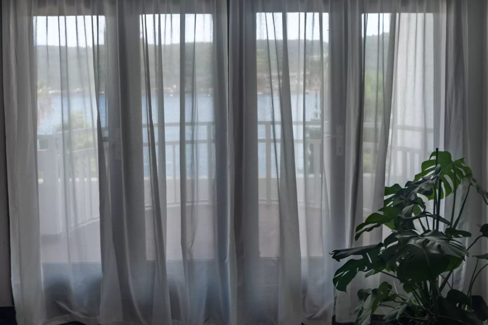 Hotel Issa - Double Room Sea View 10 - Binnen