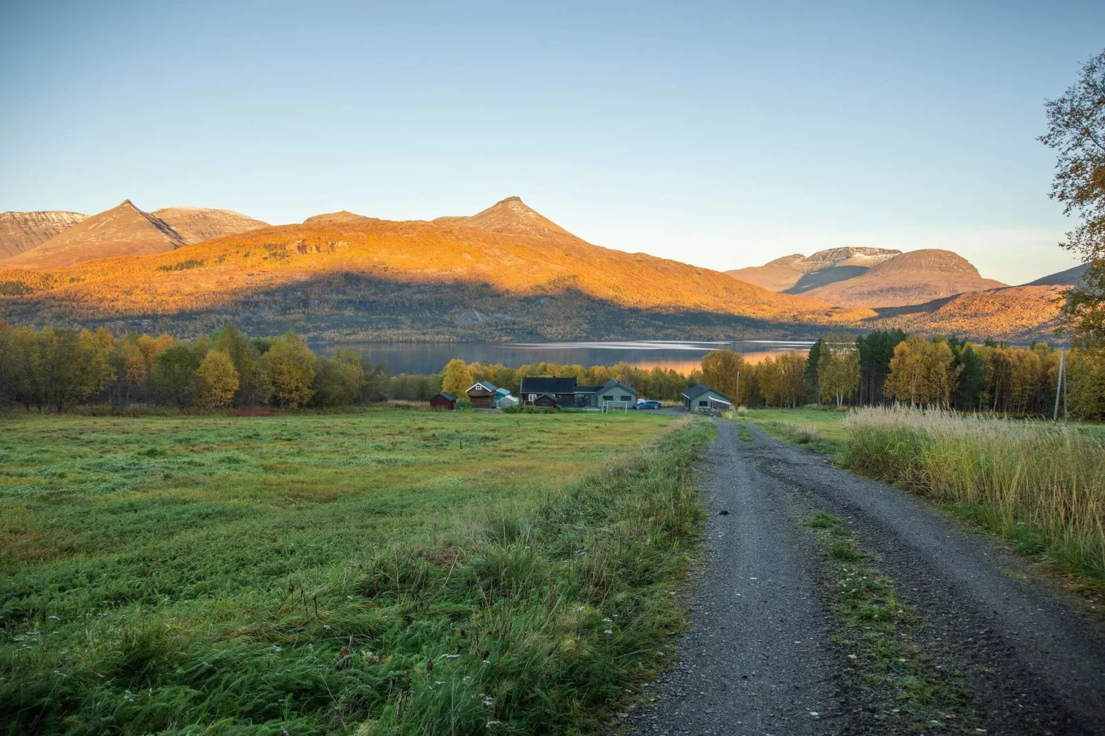 9 Personen vakantie huis in Øverbygd