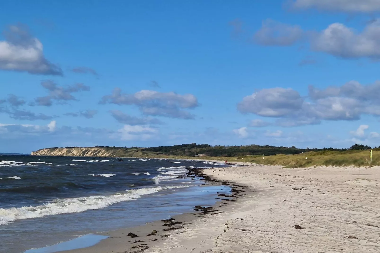 Helder strandhuis -- By Traum Ferienwohnungen-Waterzicht