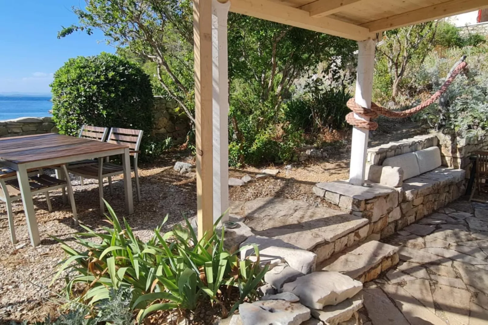 Apartments Stiniva Hvar - Studio Apartment With Terrace (A2)-Terras