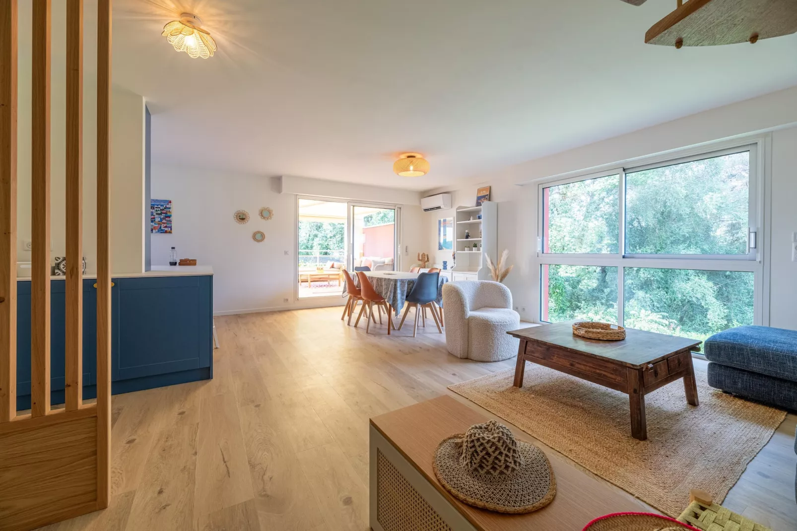 Duplex haut standing vue mer et forêt-Woonkamer