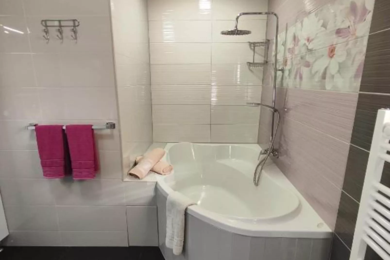 Holiday House Emma - Two Bedroom Holiday Home With Terrace-Badkamer