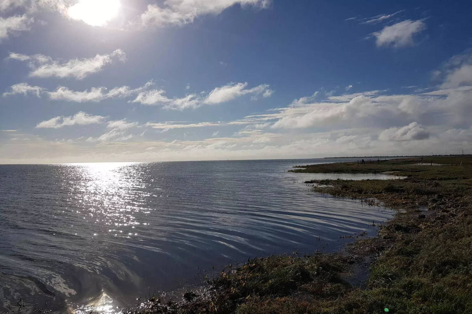 Zeezijde oase met tuin-By Traum-Waterzicht